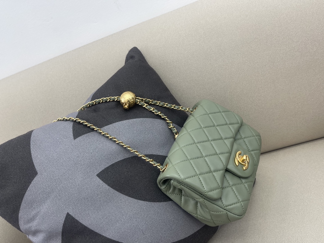 Mini Classic Flap Lambskin Bag AS1786 Jade Green/Gold